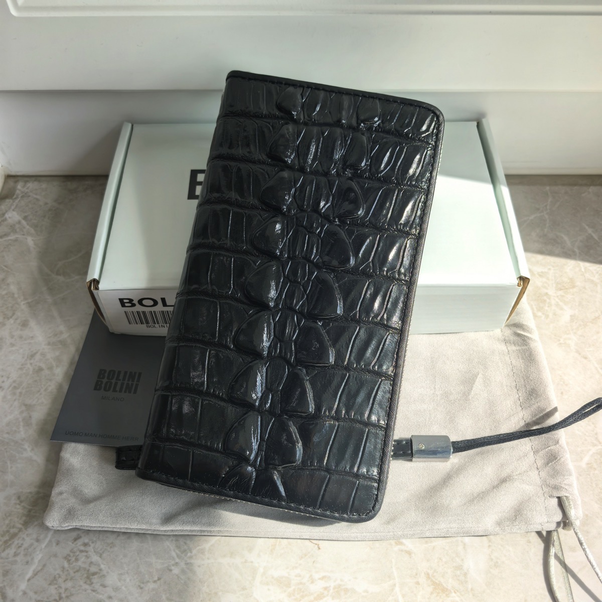 BOLINI 長財布 牛革 ボリニ メンズ レディース 高級クロコダイル 財布 クロコダイル型押し ラウンドファスナー 本革 ウォレット 札入れ 小銭入れ カード収納 カードケース カード入れ ユニセックス ギフト プレゼント お祝い ブラック