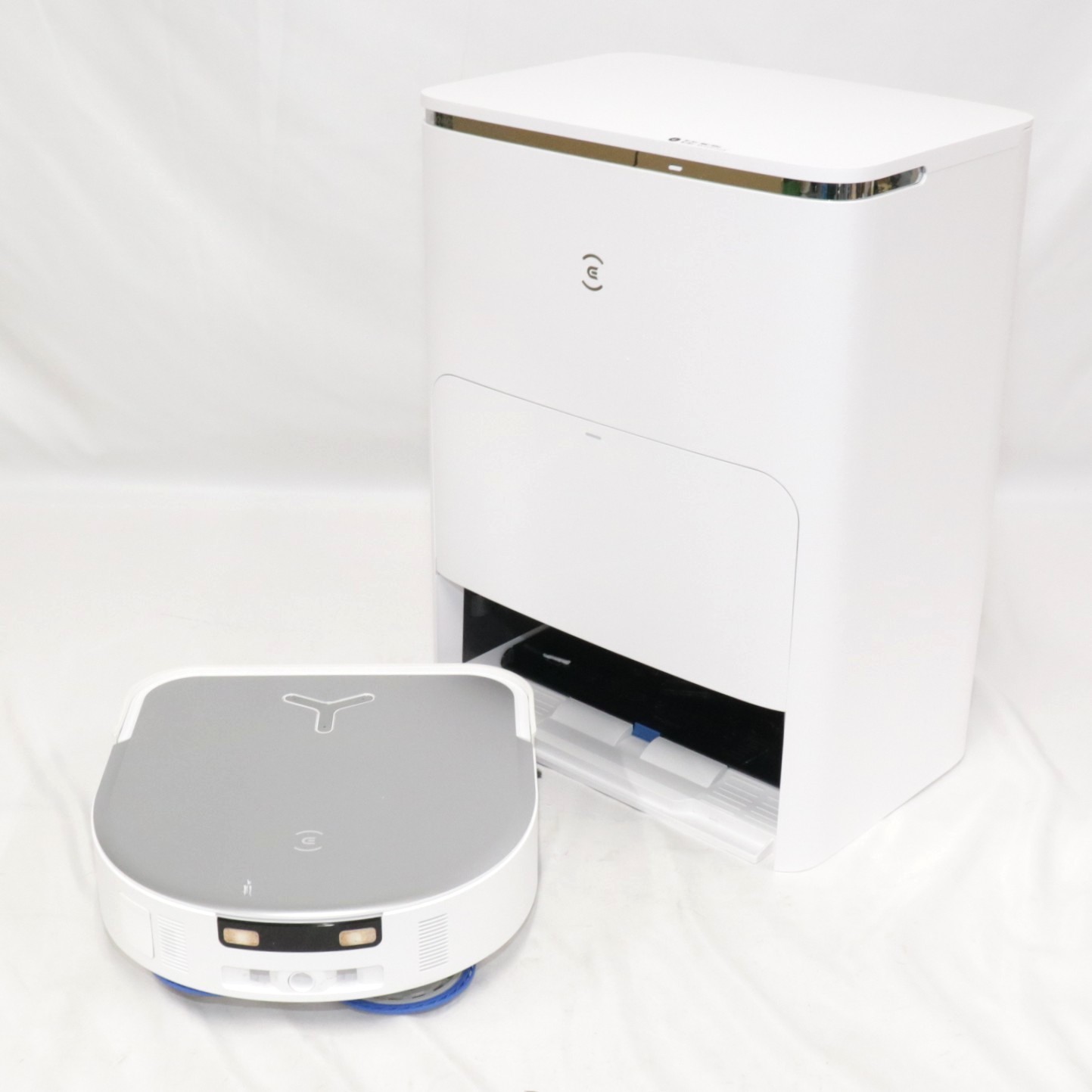 ECOVACS DEEBOT X5 PRO OMNI ロボット掃除機 deebot-x5-pro-omni-wh 白 [良い(B)]｜レンティオ アウトレット