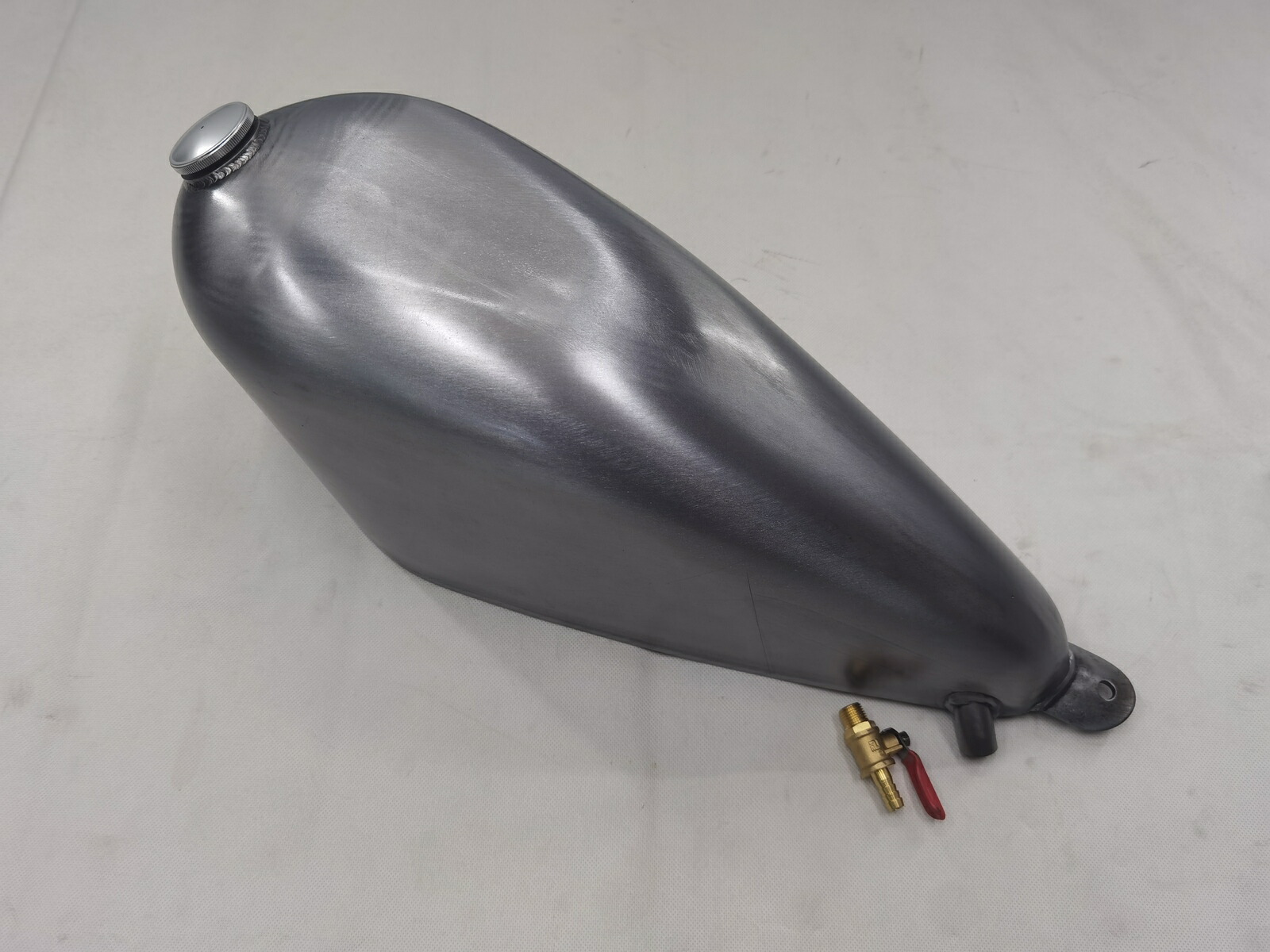楽天市場】T-2 汎用 ハーレー用 ナロー スポーツスタータンク