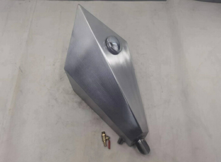 楽天市場】汎用 コフィンタンク ガスタンク ハーレー ワンオフ ナロー