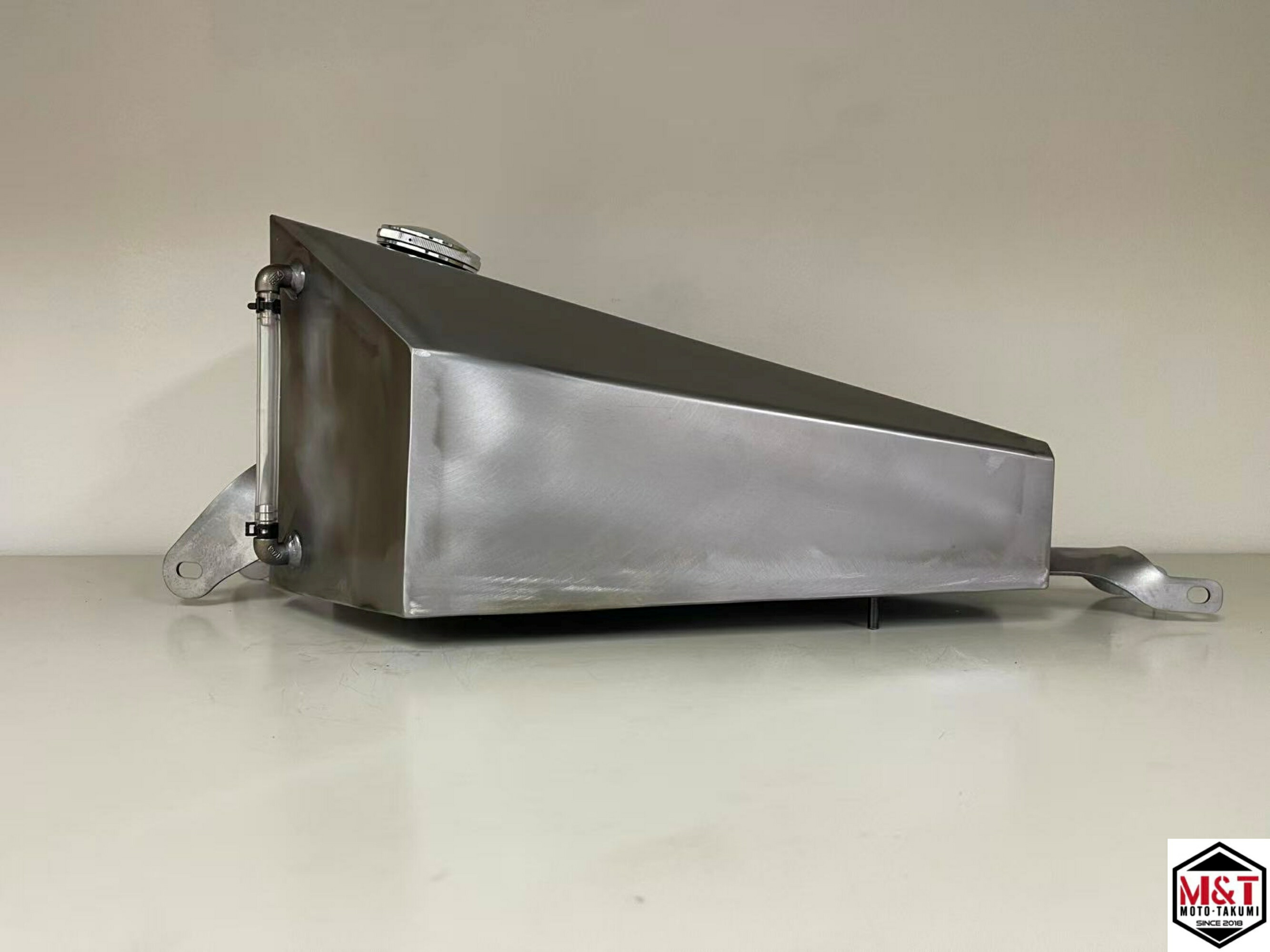 楽天市場】汎用 コフィンタンク ガスタンク ハーレー ワンオフ ナロー