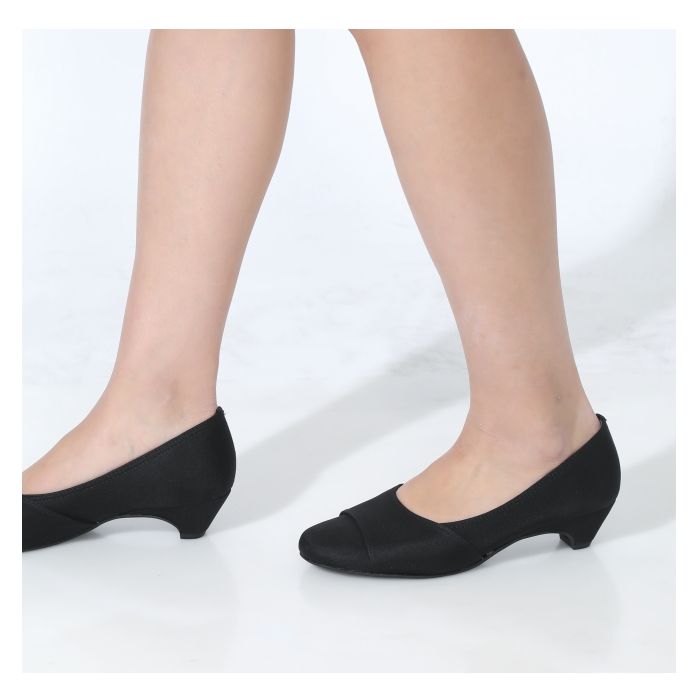 楽天市場 はっ水 パンプス ブラック フォーマル 3e 日本製 1211 黒 3 5cm 外反母趾 通勤 歩きやすい ゆったり 幅広 冠婚葬祭 レディース 靴 入学式 卒業式 ママ あす楽対応 返品交換無料 シューブレイク