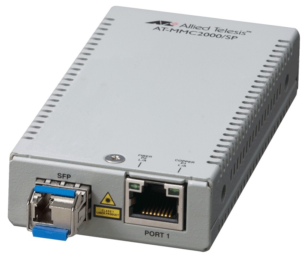 【新品/取寄品/代引不可】AT-MMC2000BDM/LC-A-Z7[AT-MMC2000/SP+AT-SPBDM-A(10/100/1000BASE-Tx1、1000BASE-X(MMF1心(LC)x1(デリバリースタンダード保守7年付)] P057