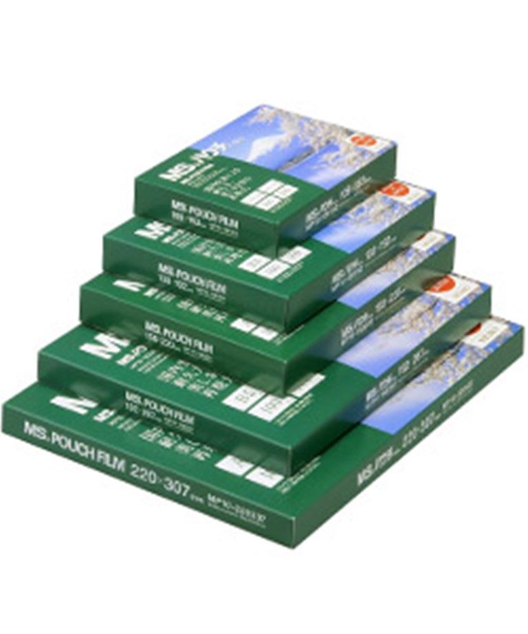 【新品/取寄品/代引不可】シート式パウチフィルム 写真KG判 110x160 150μ MP15-110160 6,110円