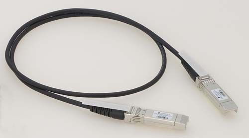 【新品/取寄品/代引不可】AT-SP10TW1 XFP/SFP/GBICモデュールSFP+(1m同軸有線テレビ一体型) 0768R