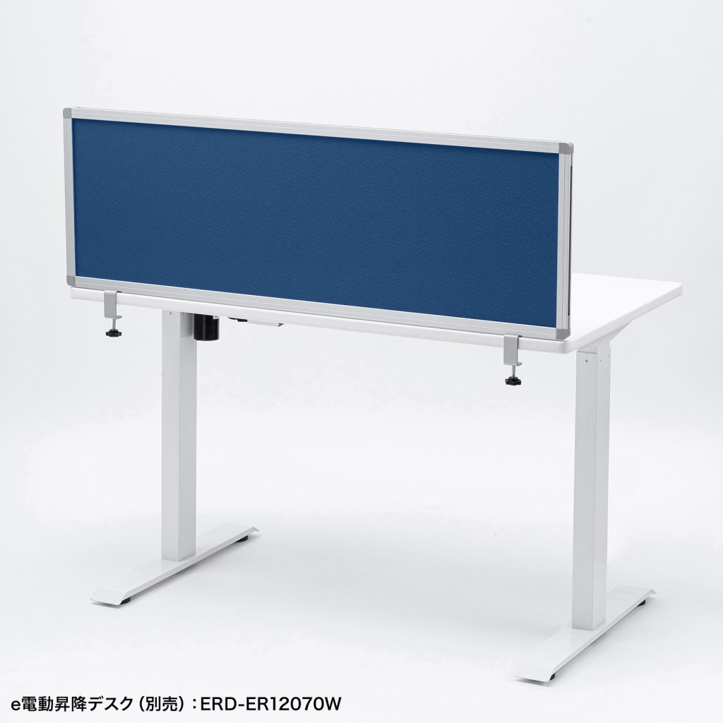 【新品/取寄品/代引不可】<直送推進品です。>デスクトップパネル デスク仕切り W1200xH400 クロスタイプ クランプ 簡単取付 軽量アルミフレーム 布張り 掲示対応 目隠し ブルー SPT-DPTC12040BL| Outlet Plaza