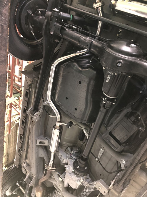 スルガスピード センターマフラー スズキ ジムニーシエラ JB74W用 （SRS-013）【マフラー】【自動車パーツ】SURUGA SPEED CENTER MUFFLER｜矢東アウトレットショップ