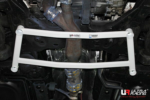 Ultra Racing フロントメンバーブレースフォード エクスプローラー 1FMHK8用 (LA4-2664)【補強パーツ】【自動車パーツ】ウルトラレーシング Front Member Braces｜矢東アウトレットショップ