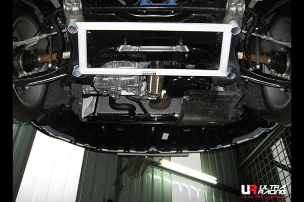 Ultra Racing フロントメンバーブレースシトロエン DS5 B85F02/B85G01用 (LA4-847)【補強パーツ】【自動車パーツ】ウルトラレーシング Front Member Braces｜矢東アウトレットショップ