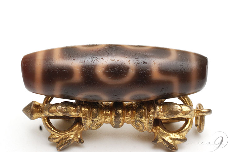 楽天市場】老礦天珠 紅朱砂 馬牙三眼天珠 約16mm×9mm【メール便不可