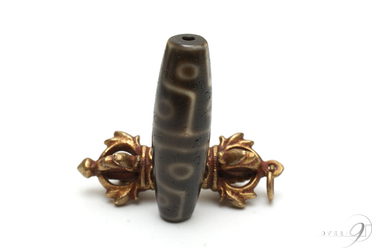 楽天市場】【老玉髄天珠 白 二十一眼天珠 約20mm×10mm】【メール