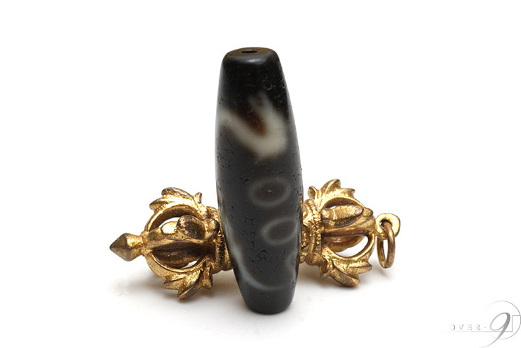 楽天市場】【12/1 ワンダフルデー P5倍！】 老礦天珠 金剛虎牙三眼天