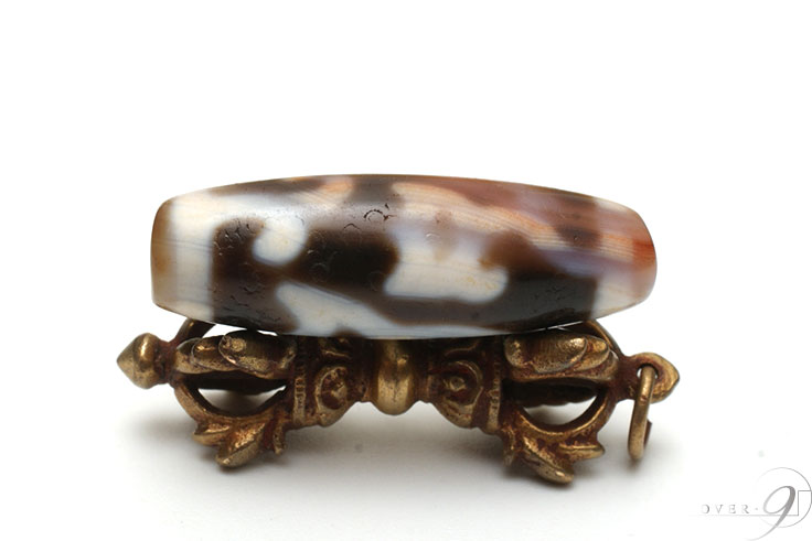 【紅朱砂水蓮花天珠約37mm×12mm】【メール便不可】