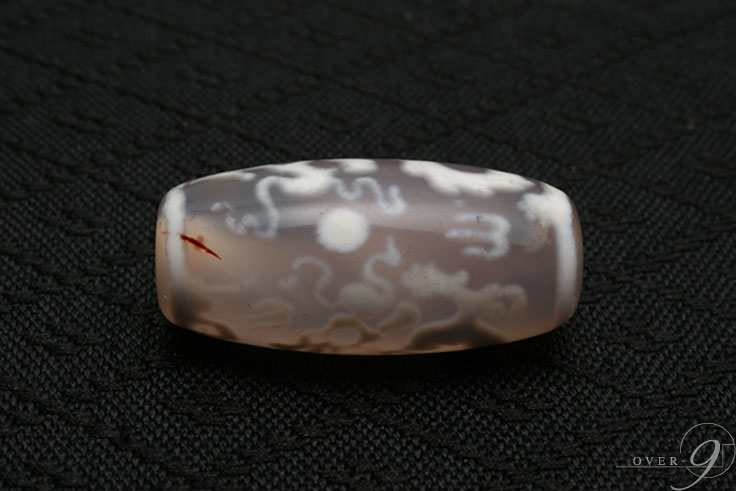 白玉髄宝珠双白龍神天珠と龍眼天珠(朱砂あり)ブレス 白玉髄宝珠双龍神天珠✨シナバーカルセドニー✨ブレスレット