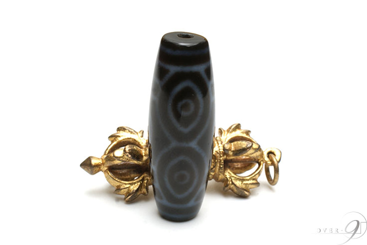 楽天市場】【黒龍紋 鳳凰眼天珠 約24mm×12mm】【メール便不可