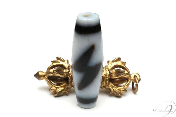 十五眼天珠◇老鉱石 超激レア‼︎ 老鉱石 双線