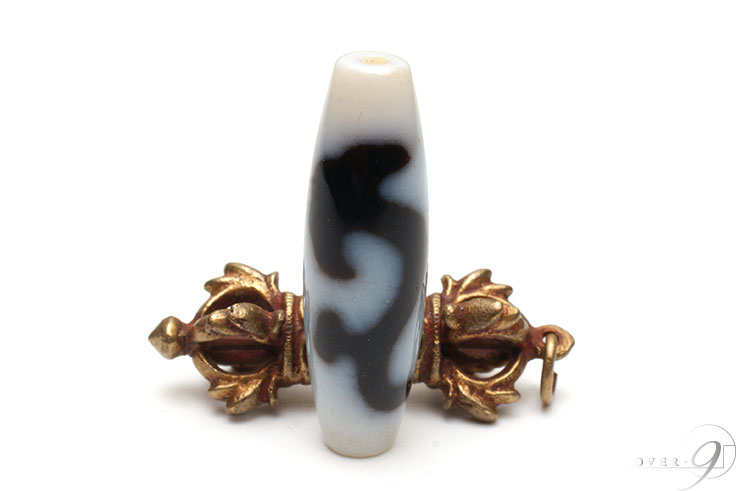 楽天市場】【至純天珠 4A 神鷹天珠 約38mm×12mm】 【メール便可