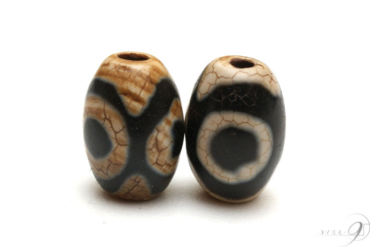 紅玉髄 三眼天珠 楽天市場】【紅玉髄 三眼天珠 約40mm×11mm】【メール便不可】【z