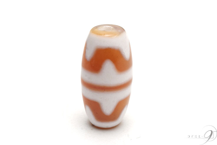 楽天市場】紅玉髄 虎牙三眼天珠 約14mm×10mm【メール便可】【z