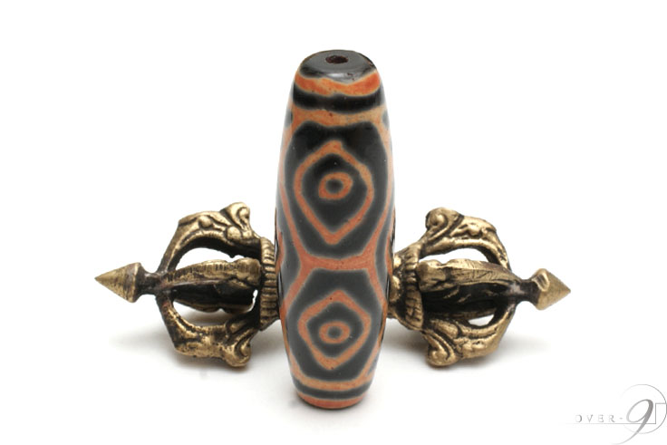 楽天市場】【老玉髄 白 宝珠 双皇帝龍天珠 約29mm×12mm】【メール便