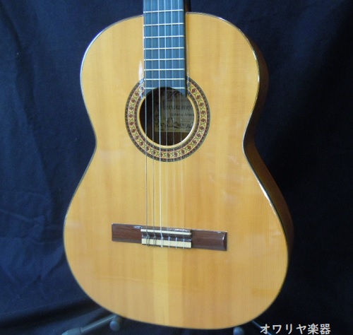 最新な マニュエルフェルナンデス クラシックギター ＭＦ92/57C 