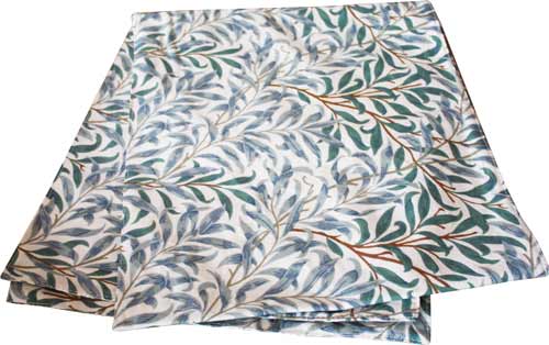 Laura's Beau 英国製 テーブルランナー ウィリアムモリス 30&times;148cm Morris Design Oxford コットン テーブルクロス おしゃれ テーブルライナー 洗える プレゼント ギフト インテリア 雑貨 柳 Green Willow　TABR314｜【GB KENT総代理店】Oxford Time