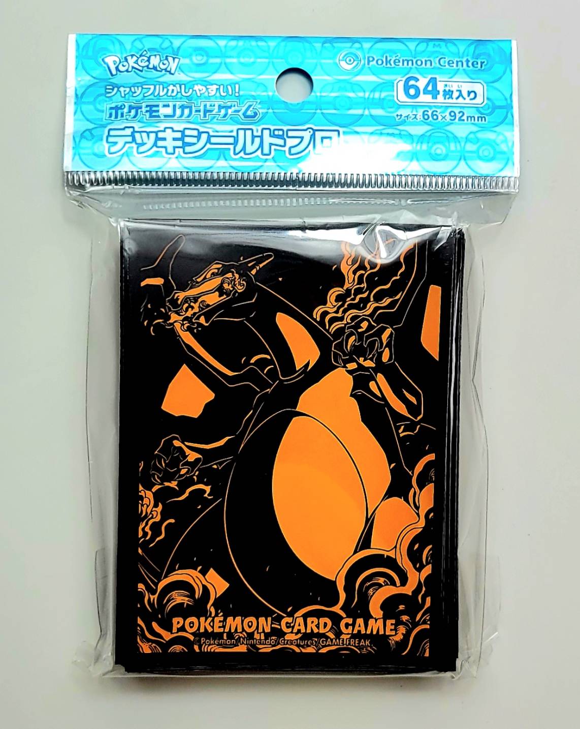 キョダイマックス リザードン プレイマット デッキケース デッキシールド Amazon | ポケモンカードゲーム デッキシールド キョダイ