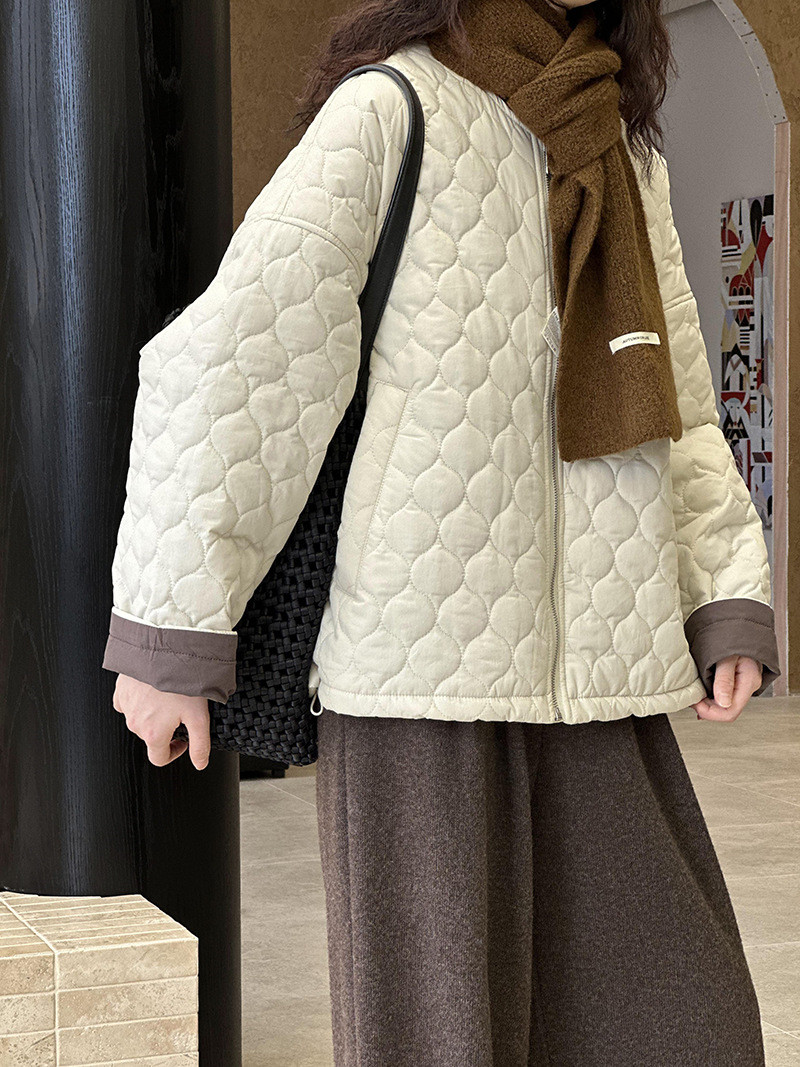 キルティングジャケット レディース 秋冬 中綿ダウン キルティングコート 大きいサイズ トップス 冬 中綿コート ノーカラー アウター カジュアル あったか 中綿 ジップアップ ゆったり 暖かい 軽量 防寒｜P.P. store