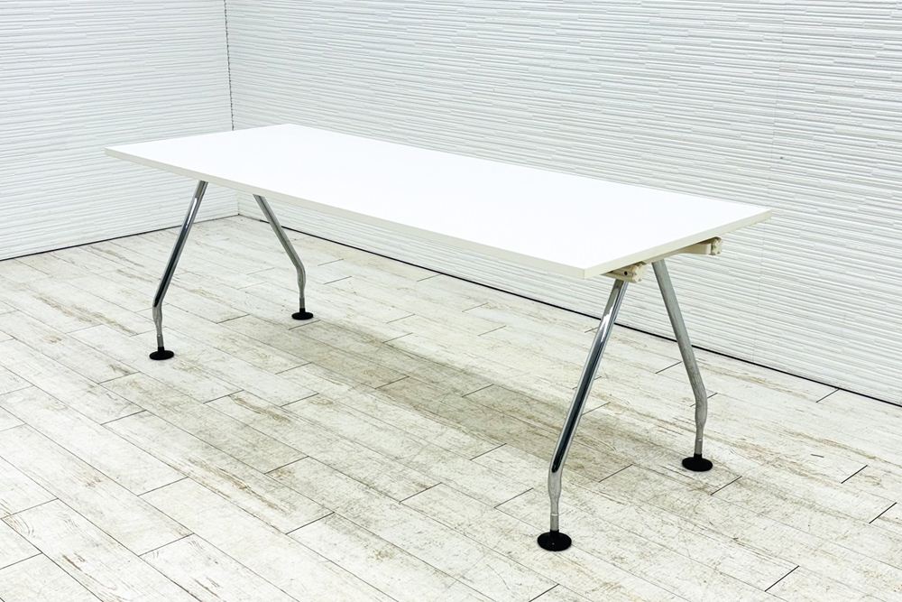 USM Haller テーブル　正方形 USMハラーテーブル 3 USM Haller Table 3 | USMハラー / ハラー