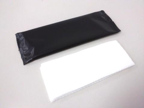 【容れもの売りわたす】おしぼりＰａｌｅｔｔｅ 平 185×260粍 黒いこと（1容れもの/1200枚入）