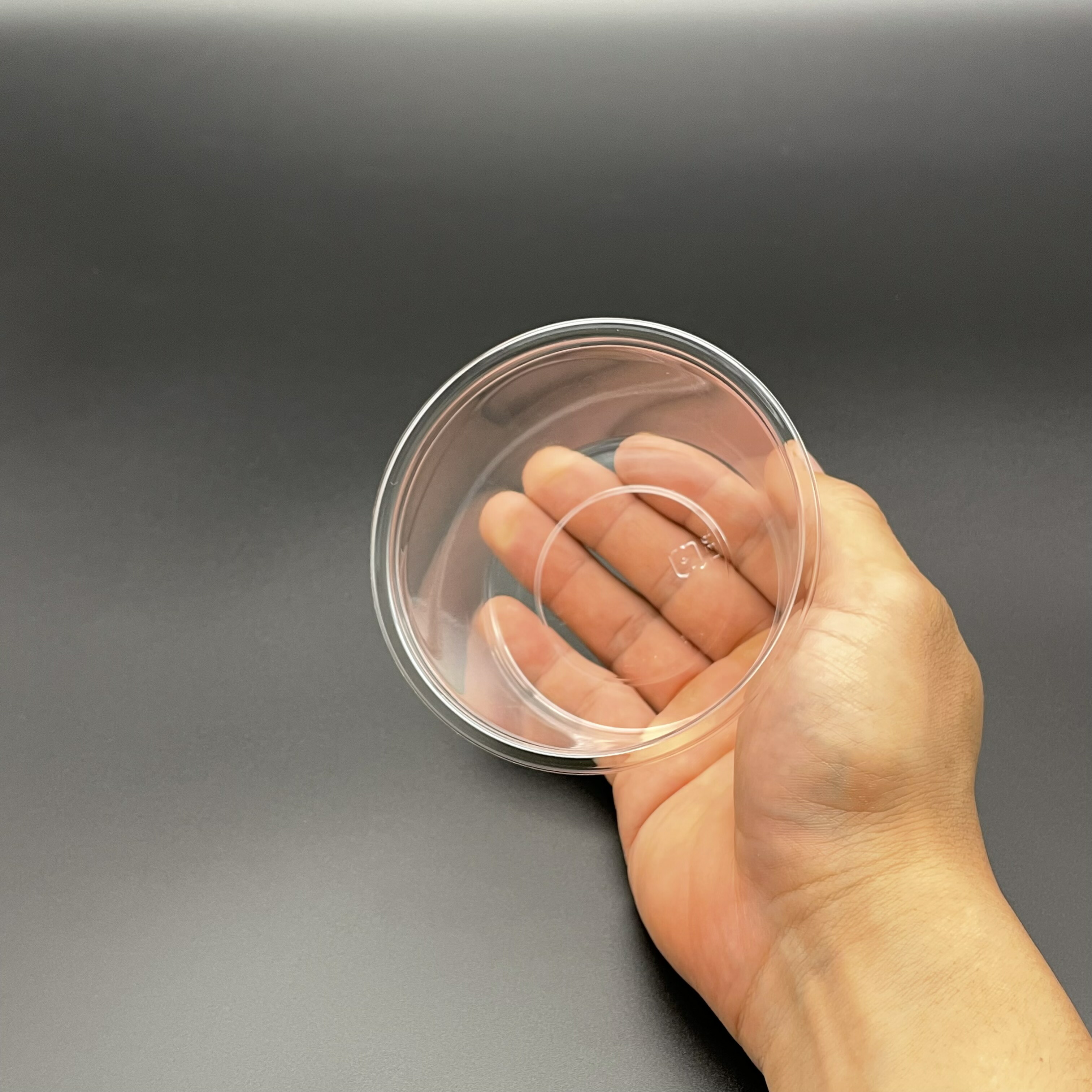 【ケース：2500枚入】使い捨て容器丸カップ A-PET 250MB 本体 φ100×55mm - 透明 ミネロン テイクアウト 業務用 惣菜 珍味 漬物 カットフルーツ おばんざい サラダ 飲食店 キッチンカー デザート 佃煮 梅干し