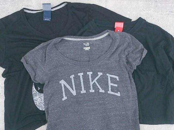Nike ナイキ まとめ売り3点セット Lサイズのみ 半袖 Tシャツ カットソー レディース マーケット