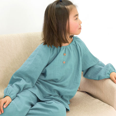 パジャマ 父の日 スラブダブルガーゼ 麻 キッズ 子供用 90 100 110 長袖 フリース スモックタイプ 二重ガーゼ素材 信頼と安心の日本製 パジャマ工房ダブルガーゼスモックパジャマやわらかふわふわ 子供 ベビー用パジャマ 通気性と吸水 吸湿性のよさに加えて 2枚の パジャマ 父の日 スラブダブルガーゼ 麻 キッズ 子供用 90 100 110 長袖 フリース スモックタイプ 二重ガーゼ素材 信頼と安心の日本製 パジャマ工房ダブルガーゼスモックパジャマやわらかふわふわ 子供 ベビー用パジャマ 通気性と吸水 吸湿性のよさに加えて 2枚の