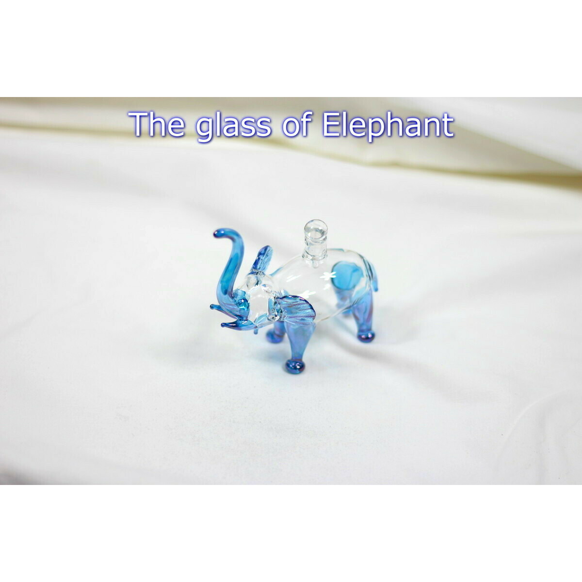 エジプト 香水瓶 切子ガラス 工芸ガラス 手吹き 金彩 egcamel88clearup2.jpg