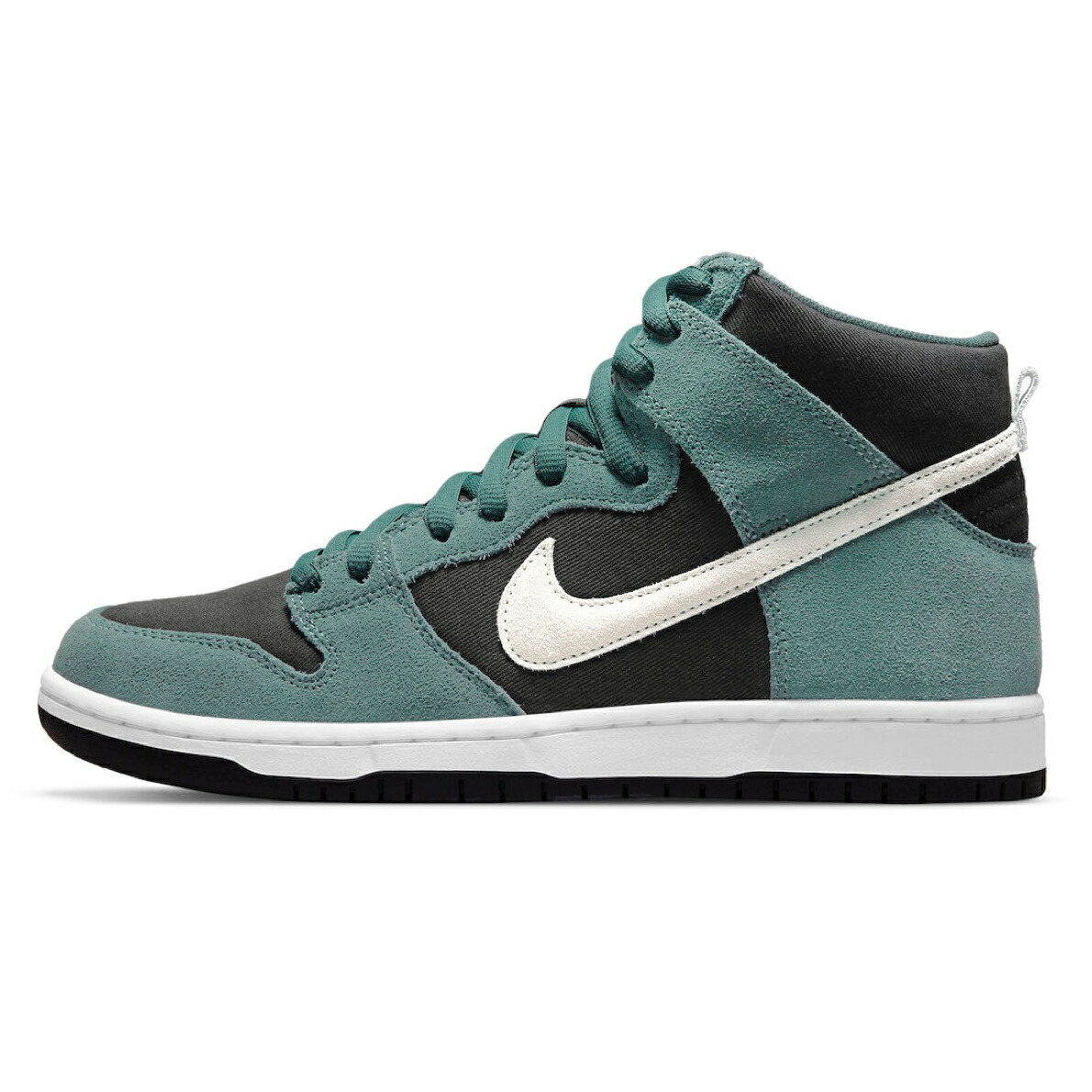 2022 NIKE SB / ナイキDunk High Pro \"Mineral Slate Suede\" /ダンク ハイ プロ ミネラル スレート スエード【DQ3757-300】正規品 新古品【中古】