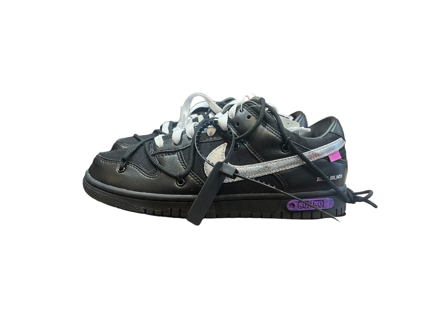Nike icons ブック ヴァージル オフホワイト Virgil Abloh. Nike. ICONS - SFMOMA Museum Store