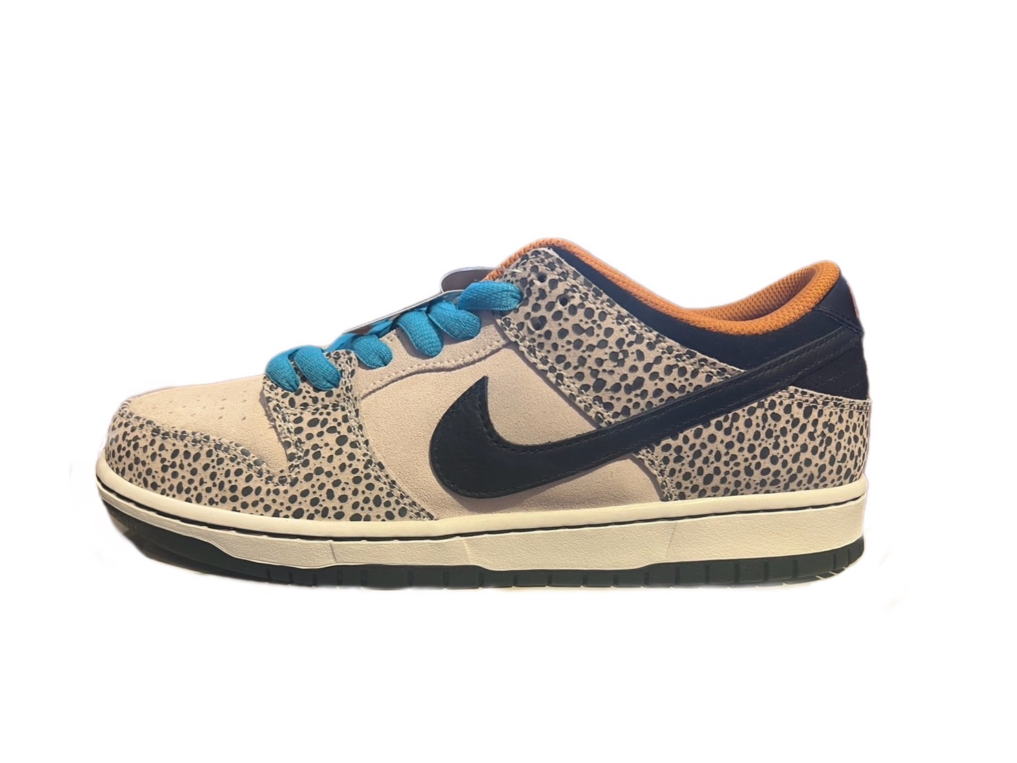Nike SB Dunk Low Pro Electric Safari \"Phantom and Black【HF7743-001】正規品 新古品【中古】