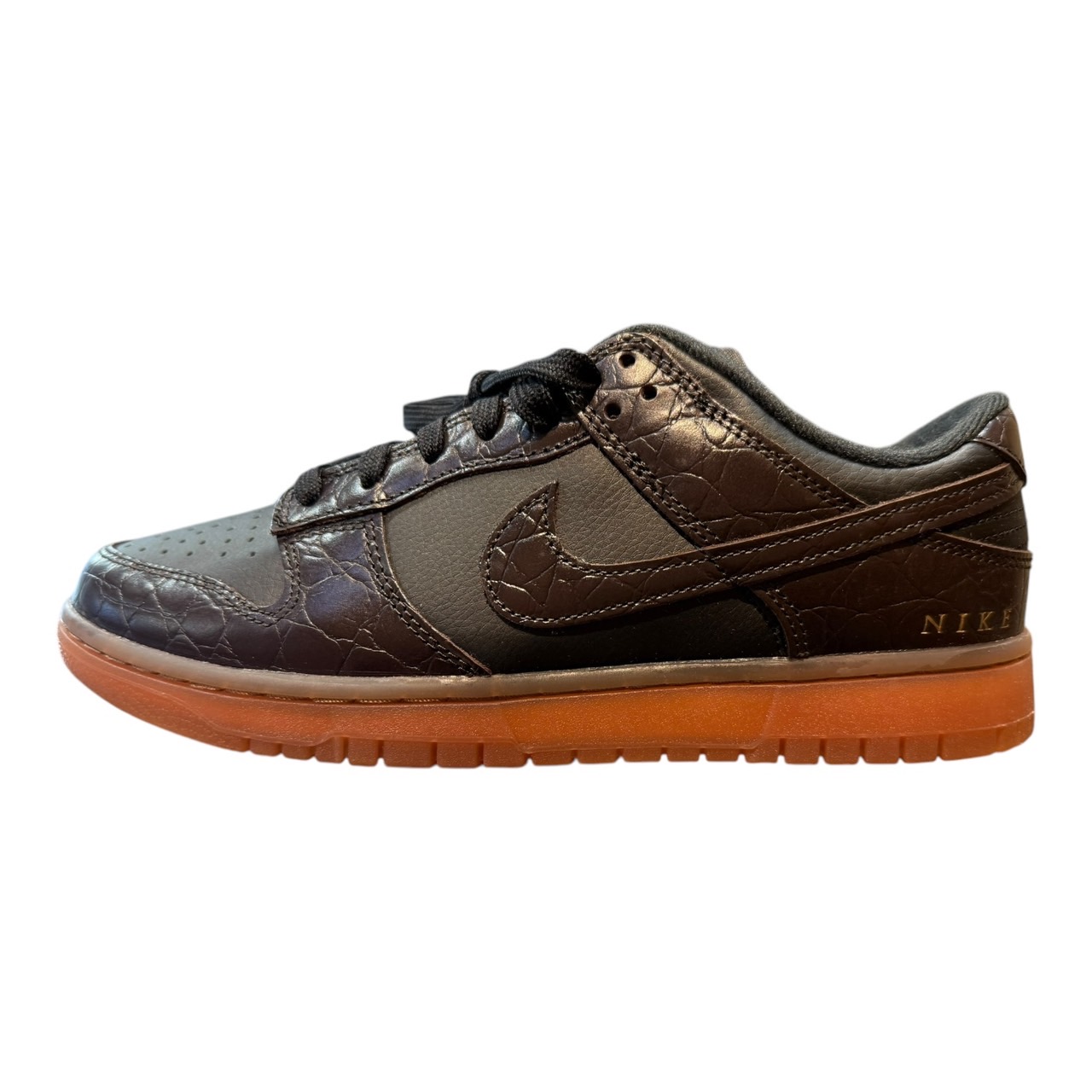 リーグオブレジェンドコラボ★日本未発売★海外限定★DO2327-011 楽天市場】NIKE DUNK LOW RETRO LEAGUE OF LEGENDS black/white