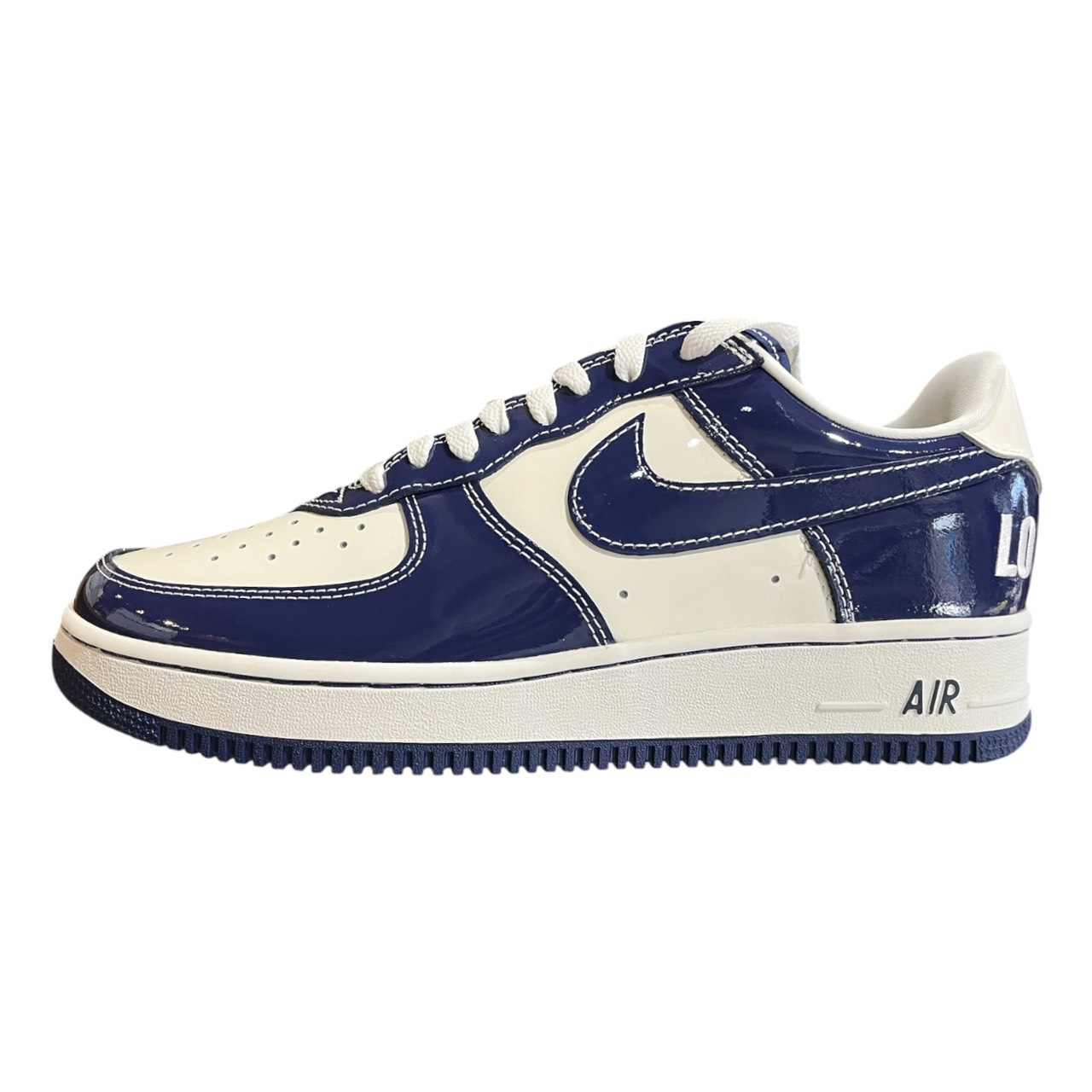 NIGO・・ × Nike Air Force 1 \u002701 Low \