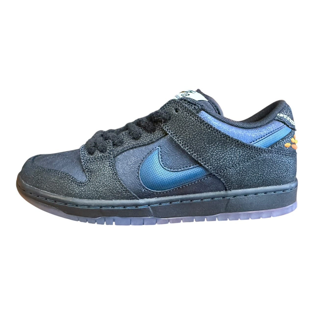 Bluetile Skateboards × Nike SB Dunk Low Pro \