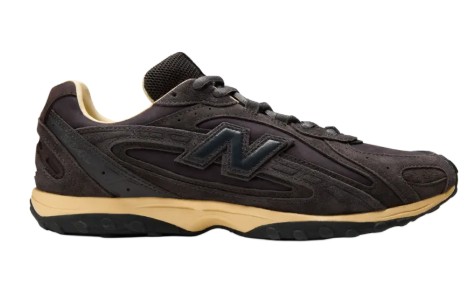 AURALEE × New Balance 204L \