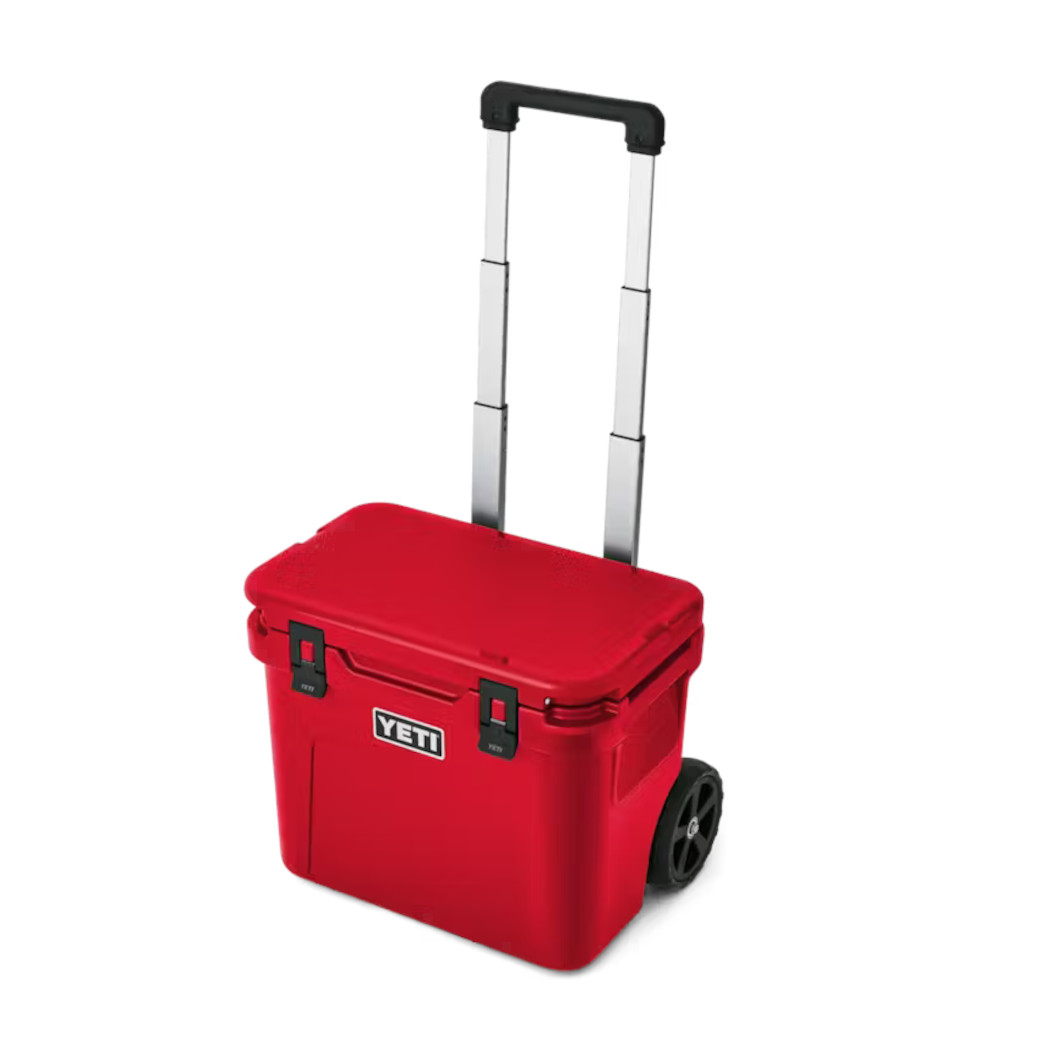 【並行輸入品】YETI ROADIE 32 Wheeled Cooler Rescue Red