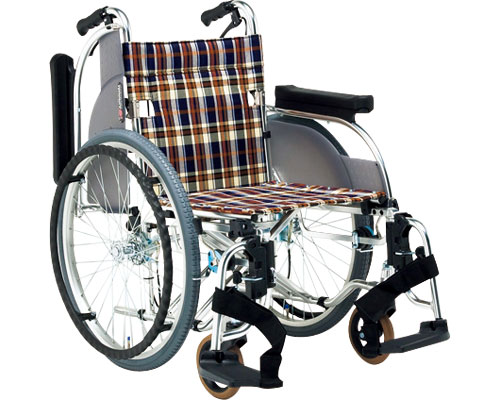 松永製作所 アルミ自走式車椅子 多機能タイプ AR-501(AR-500の後継です)背折りたたみ |車椅子 車いす 自走用 高齢者 介護用品 折りたたみ 背折れ スイングアウト 介助ブレーキ ひじ掛け跳ね上げ エアータイヤ 松永|介護BOX パンドラ