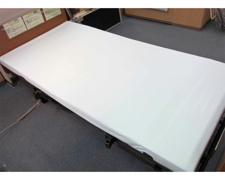 透湿ボックス型全面防水シーツ　幅85cm/2024　サックス　萬楽　【RCP】【介護用品】 5,390円