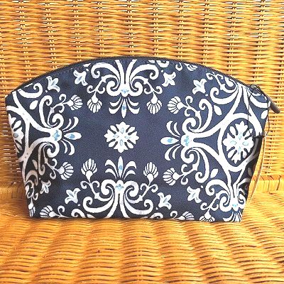 Vera Bradley ヴェラ・ブラッドリー 運動場客旅 コスメポーチ Cosmetic Steel Blue Medallion レディースバッグ-化粧ポーチ-バッグ・小物・ブランド雑貨