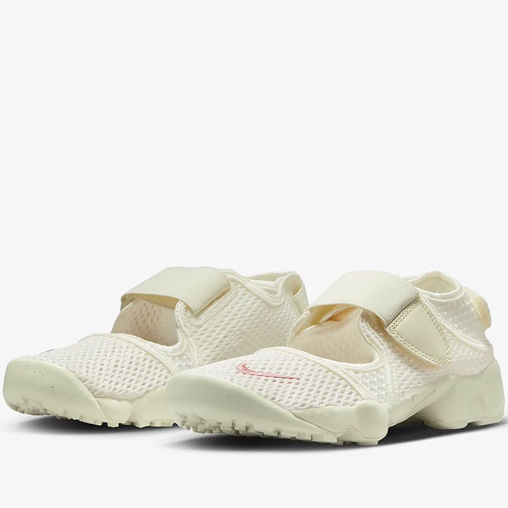 品番:FB5523-100 商品:ナイキ　リフト2 GS/PS  子供用運動靴 ナイキ リフト 2 ジュニアシューズ / Nike Rift 2 Big Kids