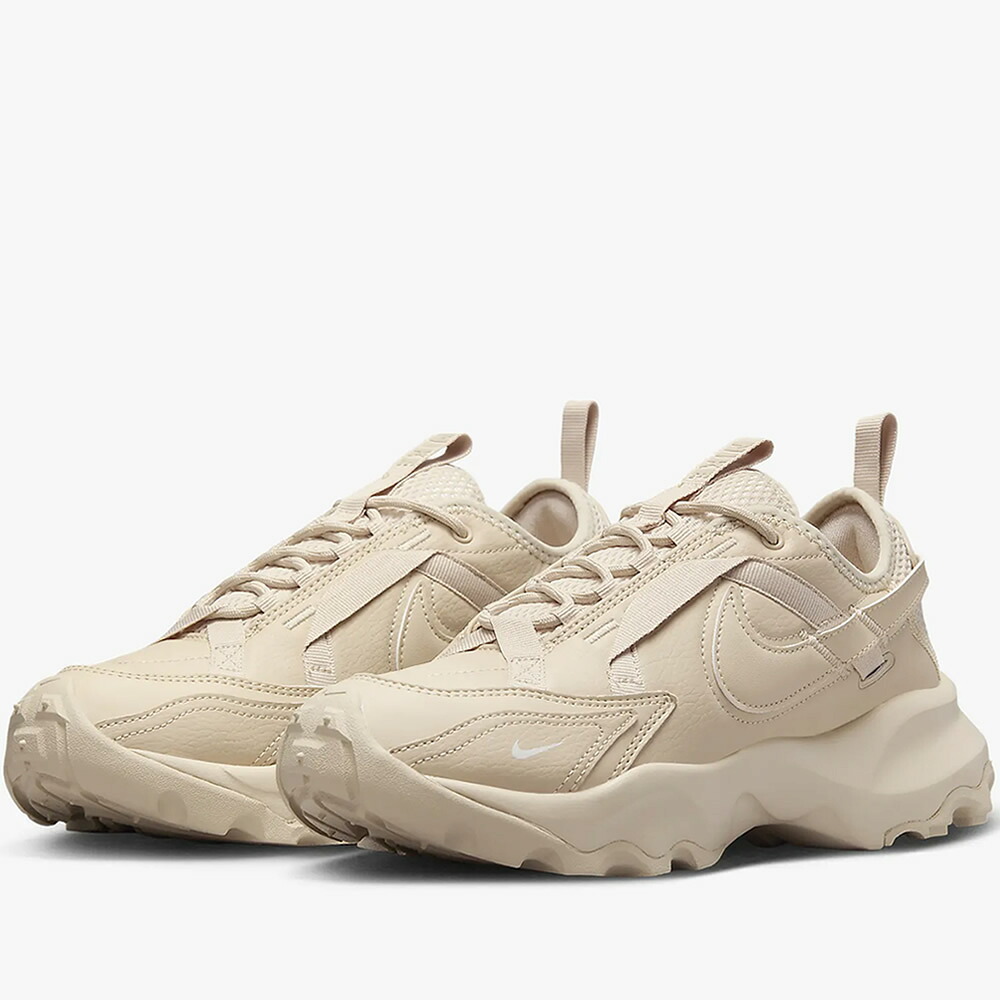 NIKE WMNS TC 7900 ナイキ ウィメンズ TC 7900 砂子ドリフト/セイル HF1055-133
