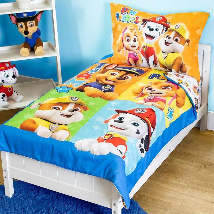 パウ・パトローラー 子供 寝具 4点 セット トドラーベッディング パウパト 子ども用 ベッドカバー 掛布団 シーツ 枕カバー｜パラニーニョ　フォーマルスタイル