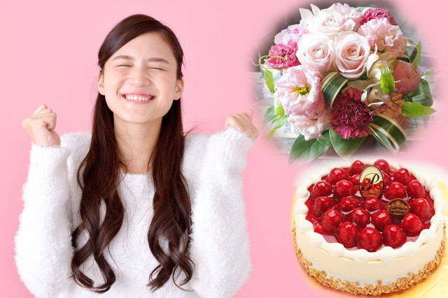 誕生日ケーキ 花とスイーツ お誕生日のフラワーアレンジメントmサイズ No M01と洋菓子店カサミンゴーの最高級ケーキとのセット 選べるケーキ バースデーケーキ 大人 花 誕生日 プレゼント ギフト 誕生日プレゼント 生花 おしゃれ ホールケーキ スイーツ セット 送料無料