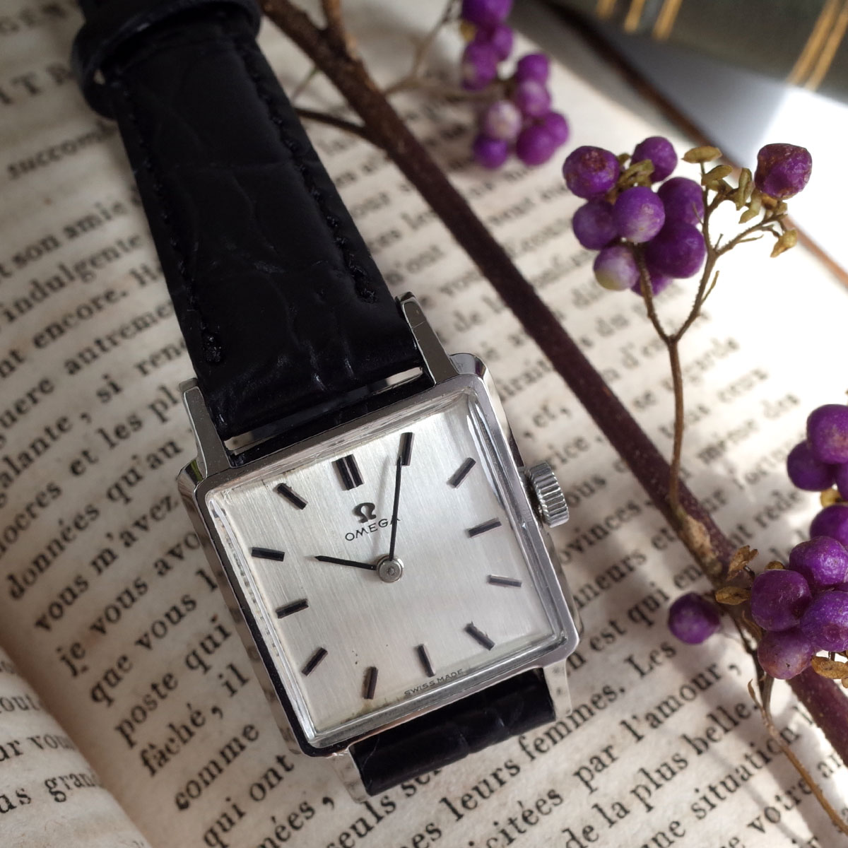 OMEGA デビル レディース 手巻き【美品】 【コンディション良好】 O-7748| オメガ OMEGA デ・ビル レディース 手巻き 尾錠+革